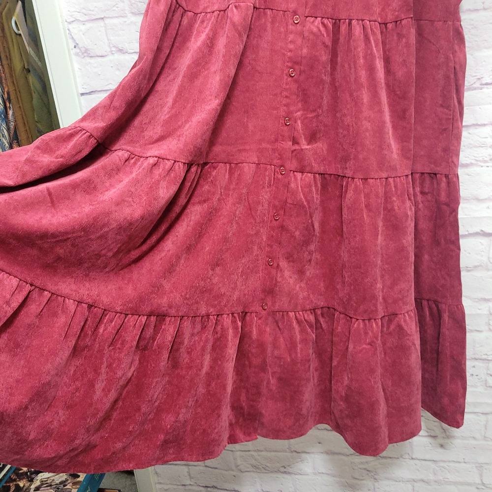 Crown & Ivy Corduroy Tiered Midi Dress 4X Burgundy Puff Sleeve Retro Whimsigoth‎ - Picture 6 of 9